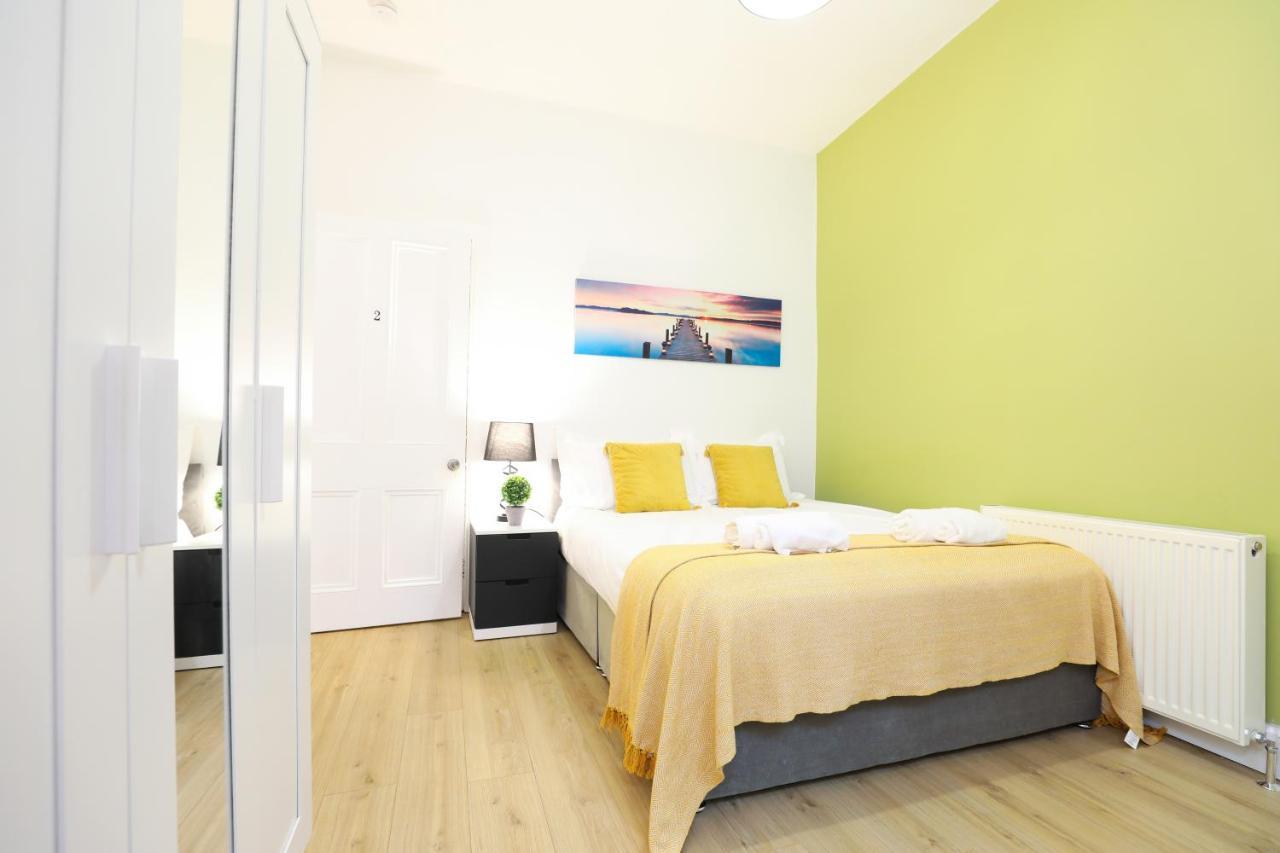 Stunning Modern 3 Bedroom Apartment Эдинбург Экстерьер фото