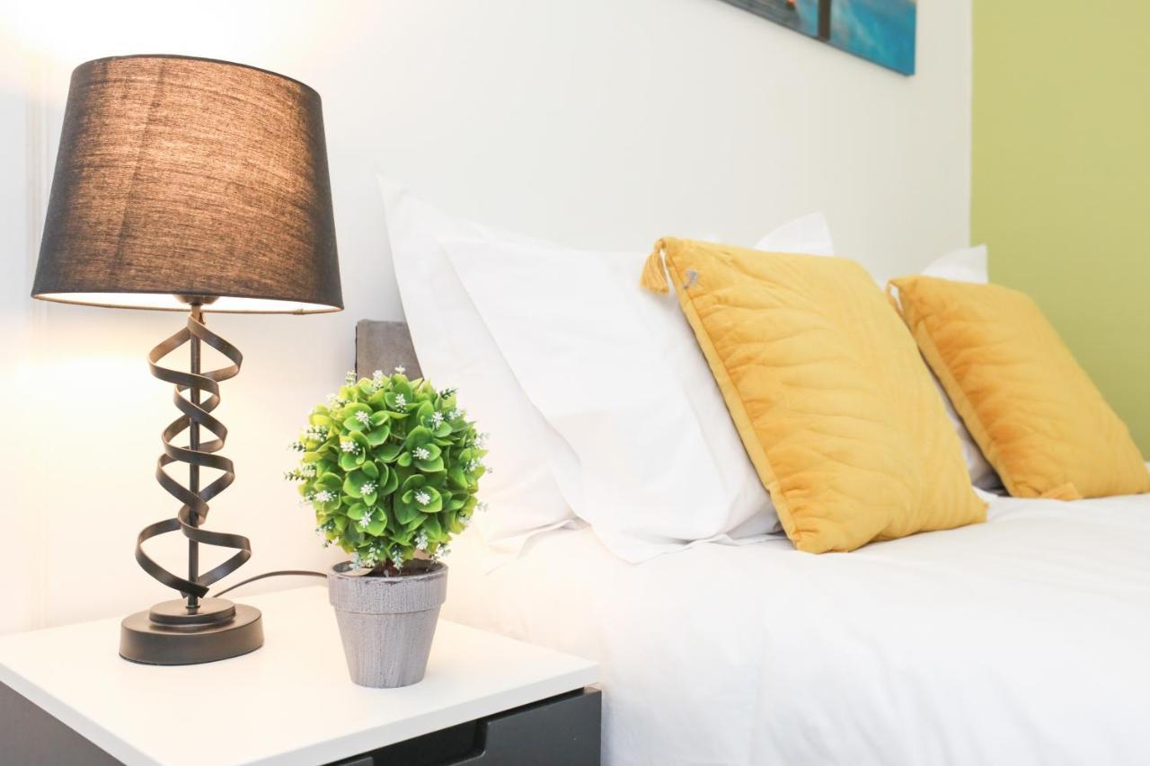 Stunning Modern 3 Bedroom Apartment Эдинбург Экстерьер фото