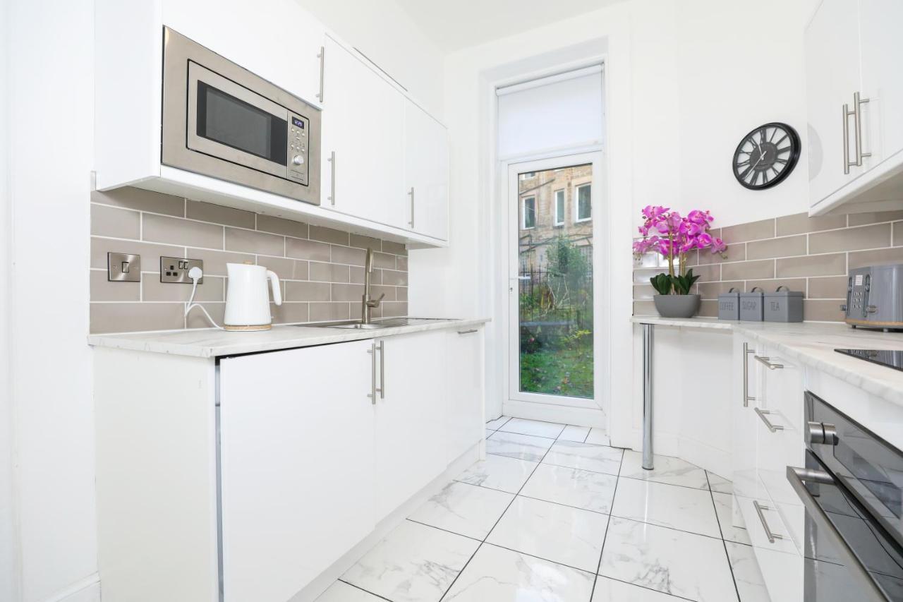 Stunning Modern 3 Bedroom Apartment Эдинбург Экстерьер фото